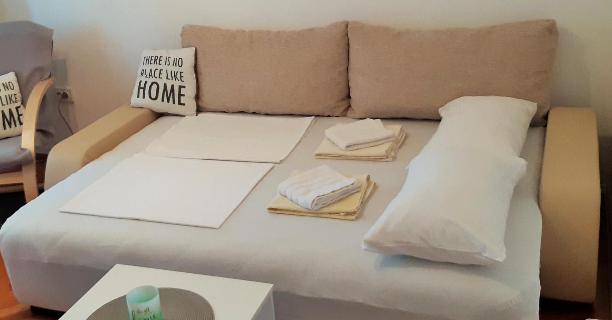 Apartment Bright & Cozy Medulin