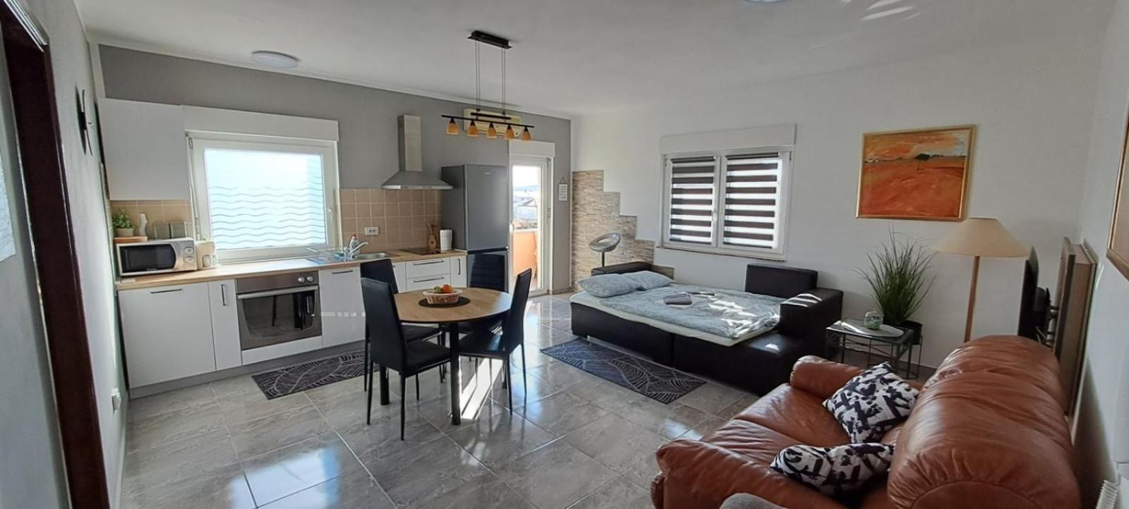 Bright & Cozy Apartment Medulin